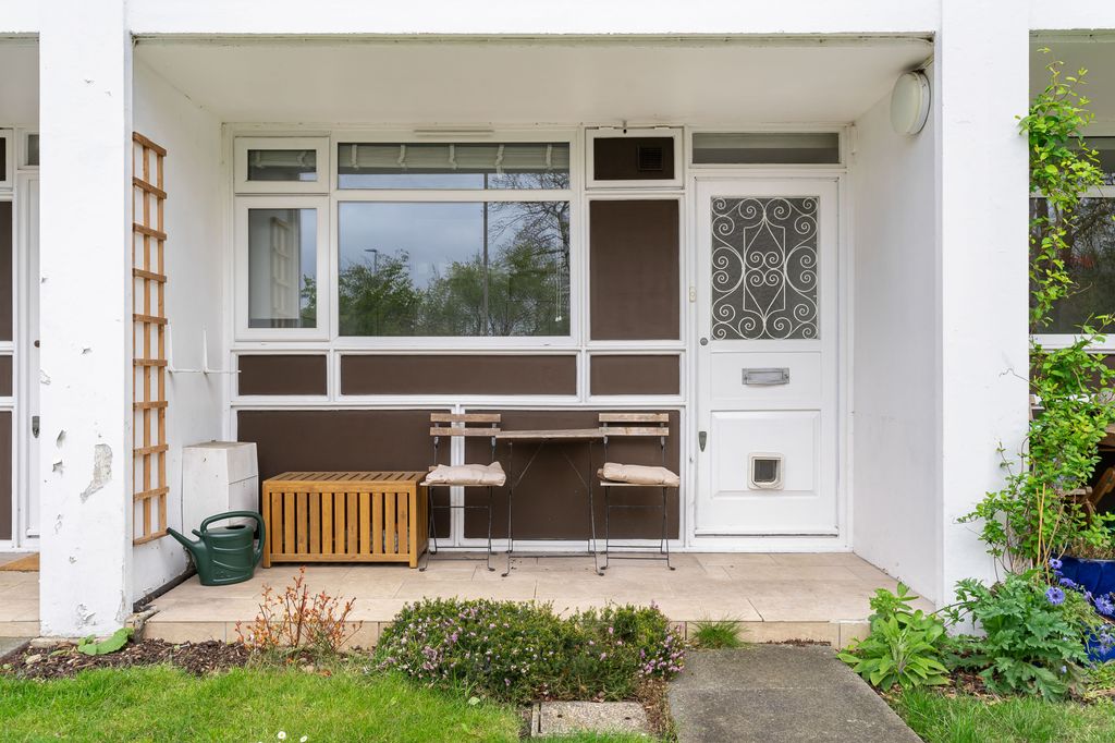 Property photo 1 of 24