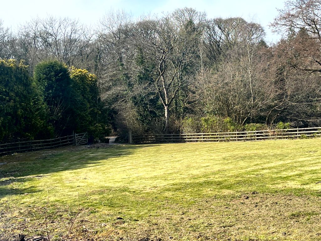 Property photo 3 of 22