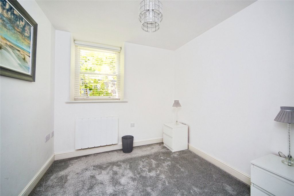 Additional image 13 of 2 bed flat for saleStation Road, Deganwy, Conwy LL31