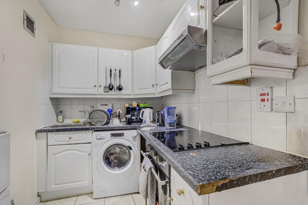 Property photo 2 of 5