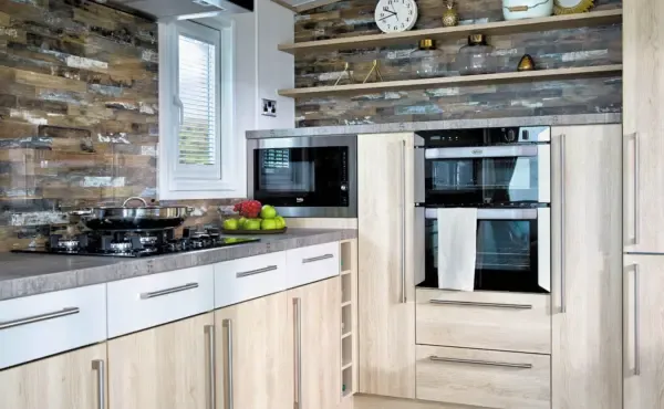 Property photo 3 of 6 3.Abi Malham Kitchen