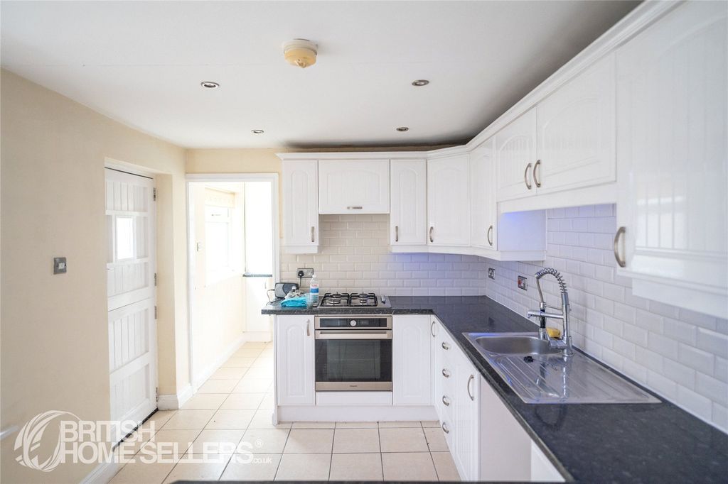 Property photo 2 of 20 Picture No. 09