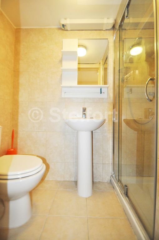 Property photo 3 of 3