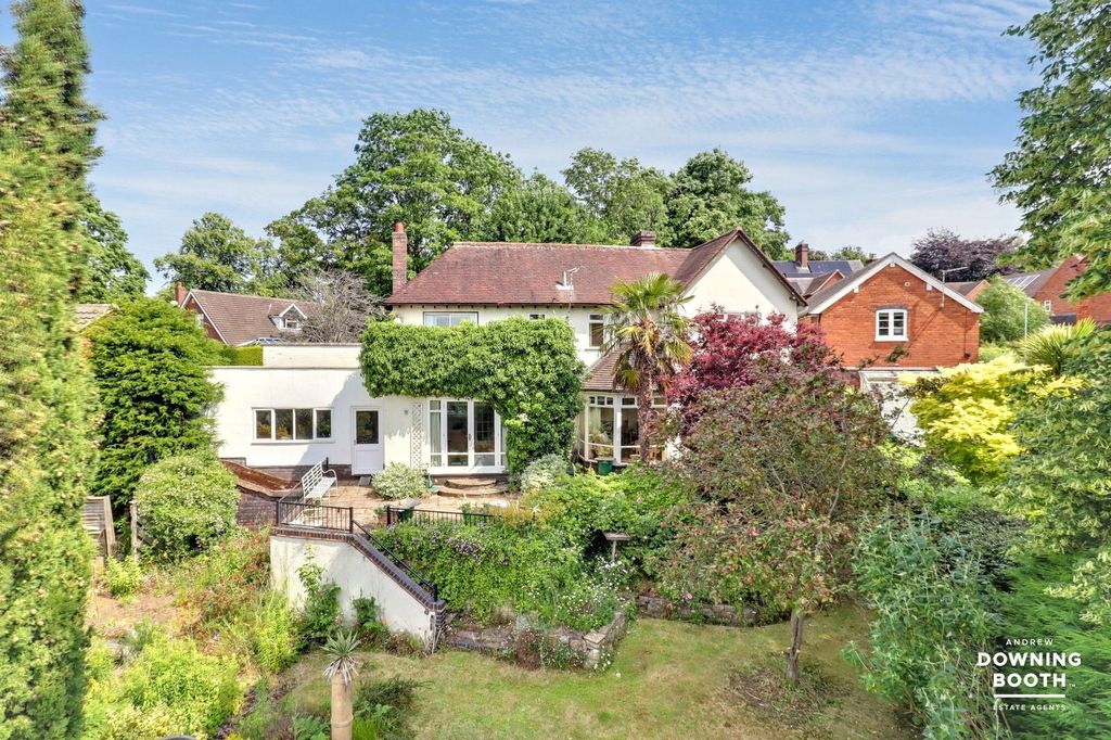 Property photo 1 of 35