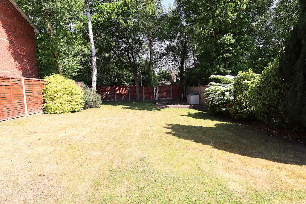 Property photo 3 of 21