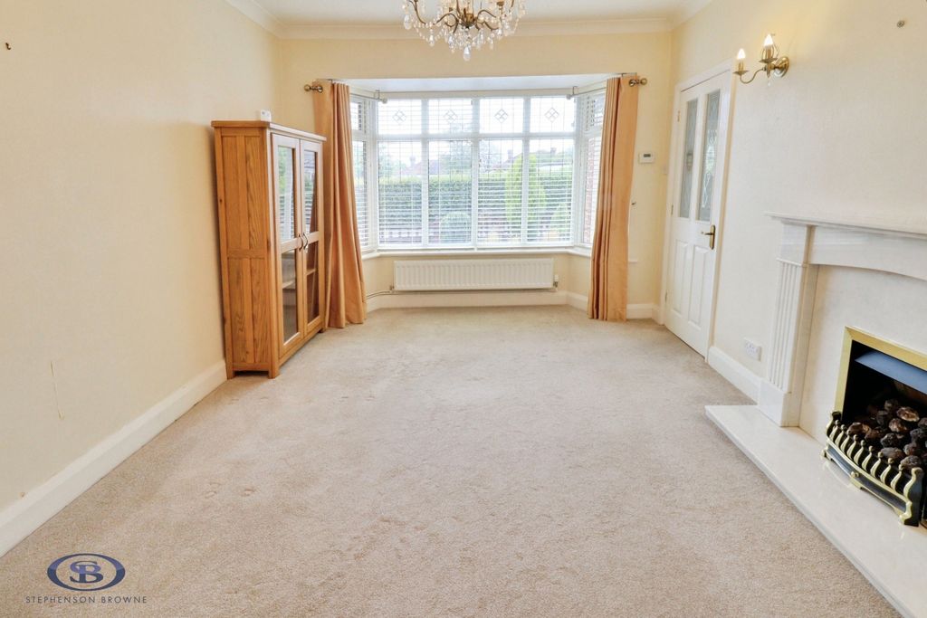 Property photo 2 of 35 Pbox-Img.Jpg