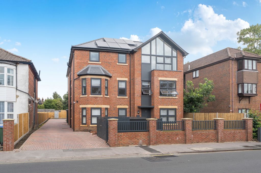 Property photo 1 of 17 1473447-7-6A29A09...