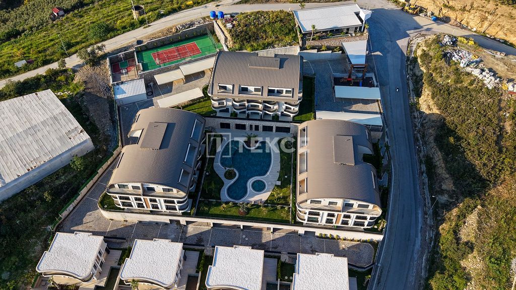 Property photo 3 of 16