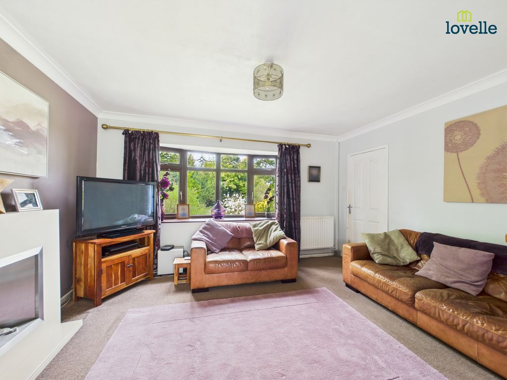Property photo 2 of 16