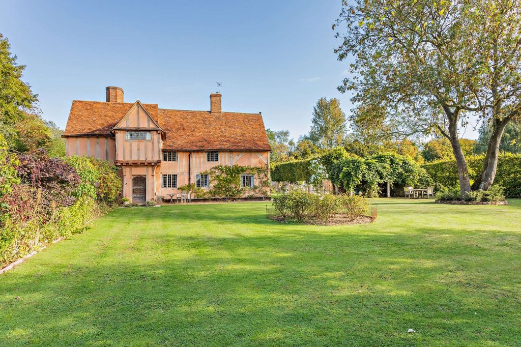 Property photo 1 of 20 Dove House