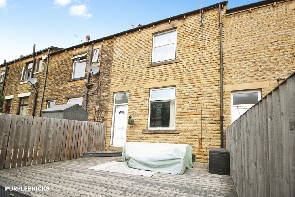 Property photo 3 of 20