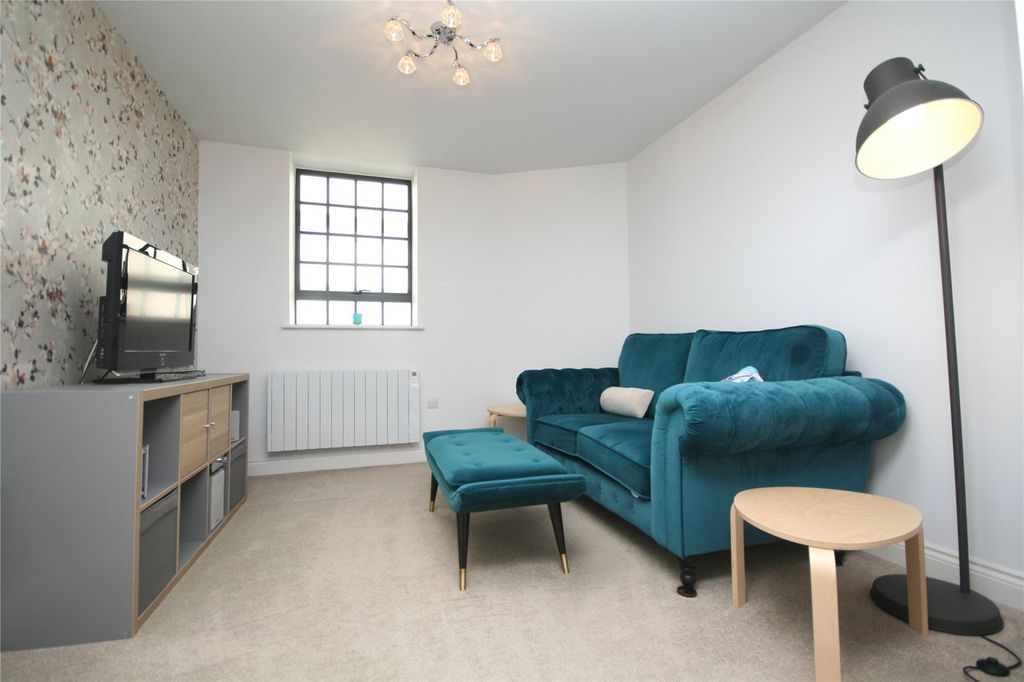 Property photo 1 of 12 Picture No. 05