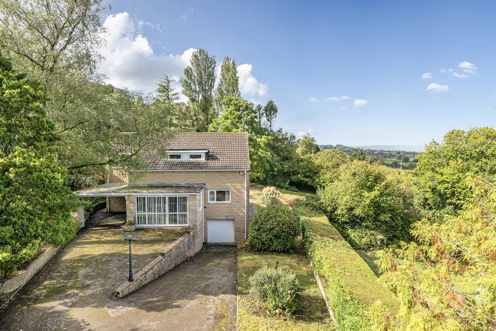 Property photo 1 of 24