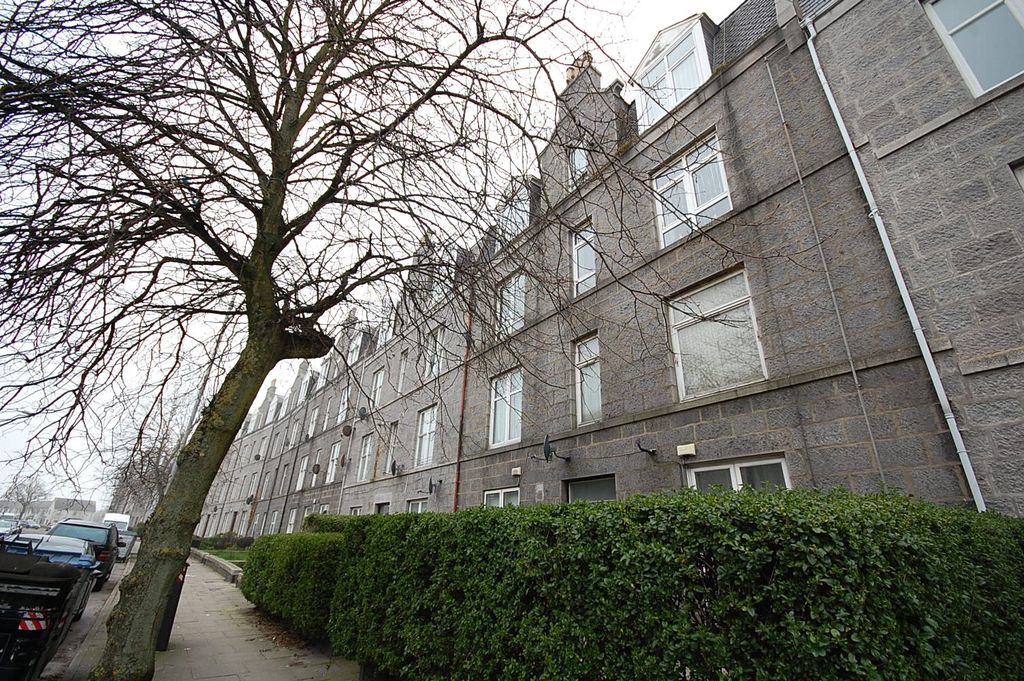 Property photo 1 of 9 Photo 1