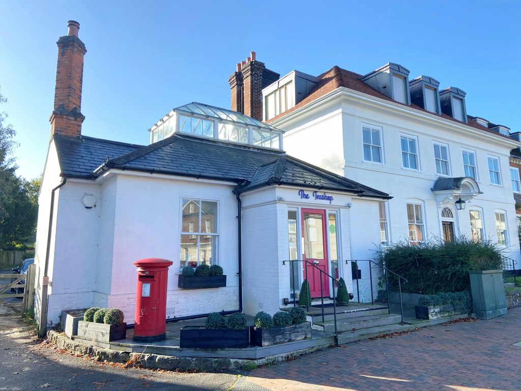 Property photo 1 of 3 Brasted New.Jpg