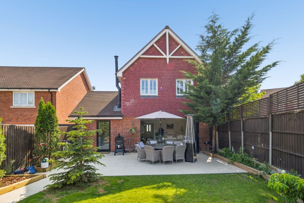 Property photo 1 of 20 Rear External