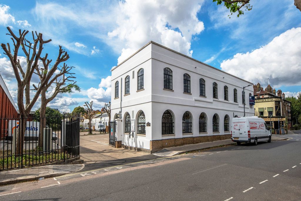 Property photo 1 of 8 Photo 1