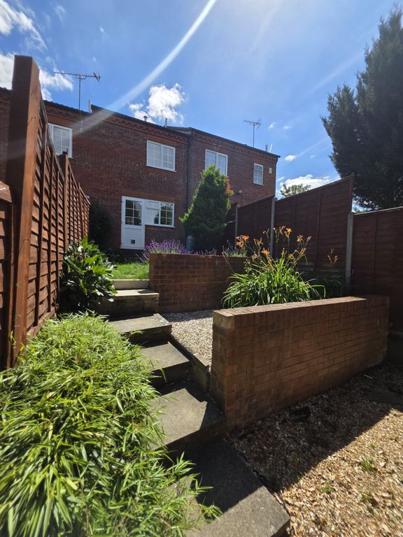 Property photo 2 of 11