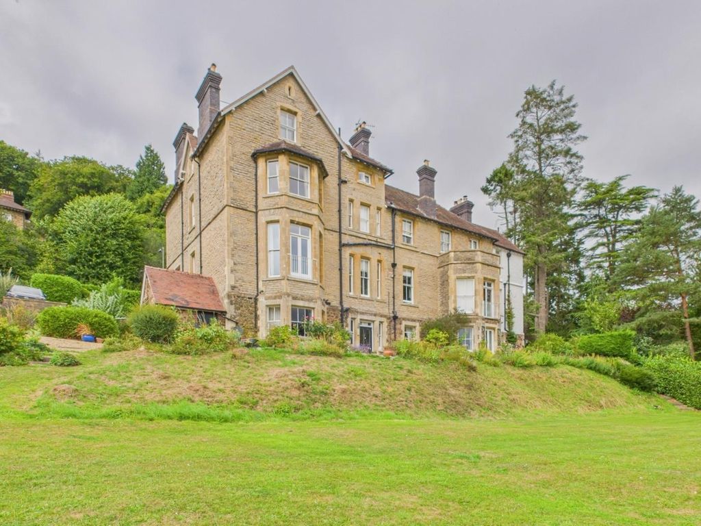 Property photo 1 of 21 Cam02541G0-Pr0527-Still020 - c.Jpg