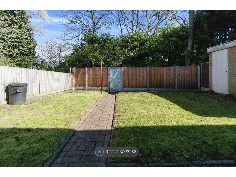 Property photo 2 of 24