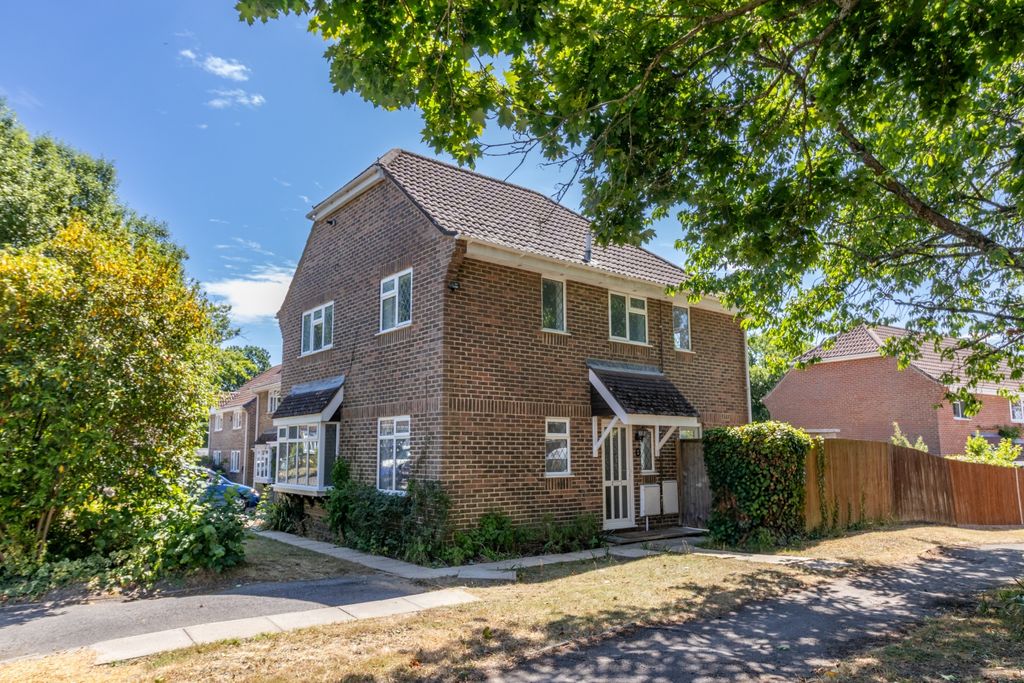 Property photo 1 of 23 Img_4949