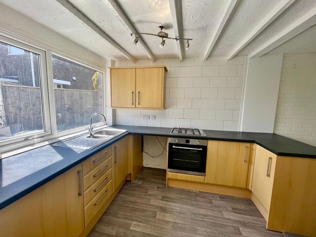 Property photo 3 of 9 393-Hr-3.Jpg