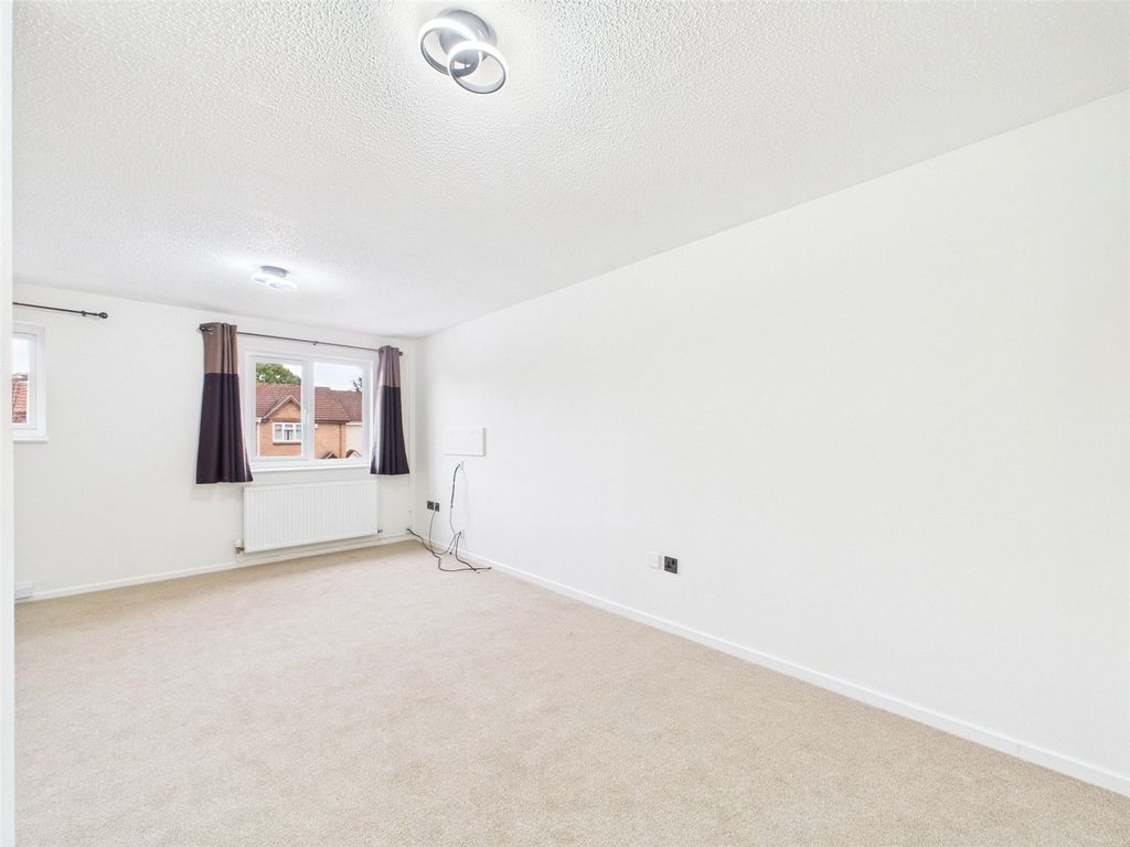 Property photo 2 of 8 Picture No. 07