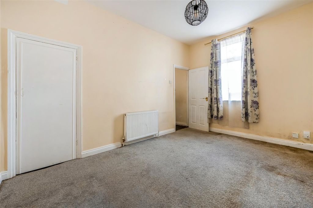 Property photo 3 of 12 Sketch_Ph18_6507327.Jpg