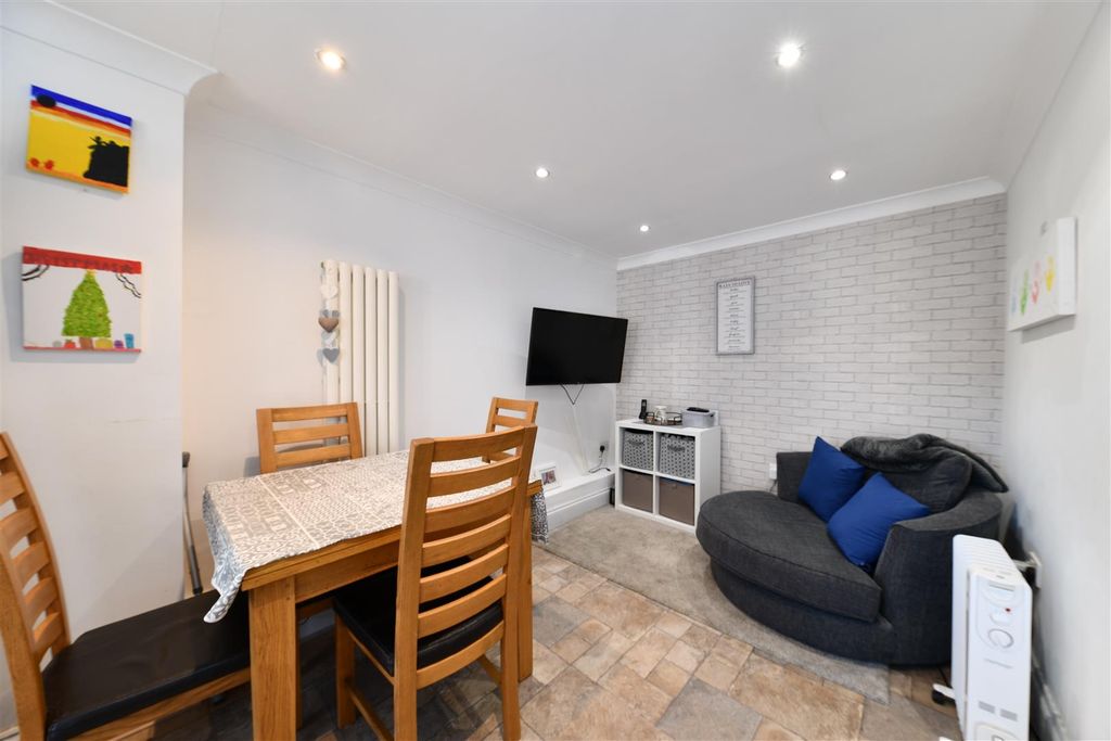 Property photo 3 of 22 Dsc_4390.Jpg