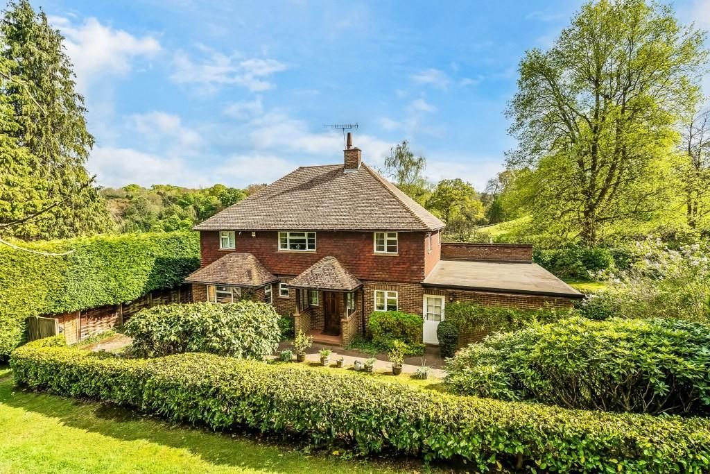 Property photo 2 of 21 Green-Hedges-22.Jpg