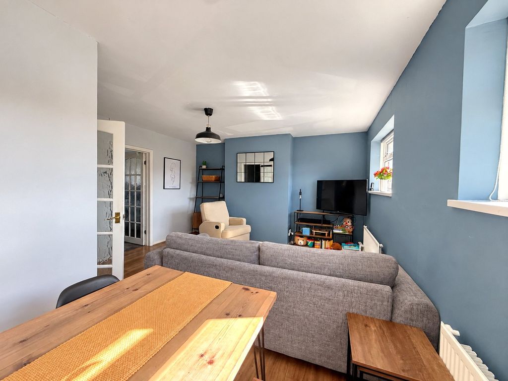 Property photo 3 of 13 Living/Dining Room