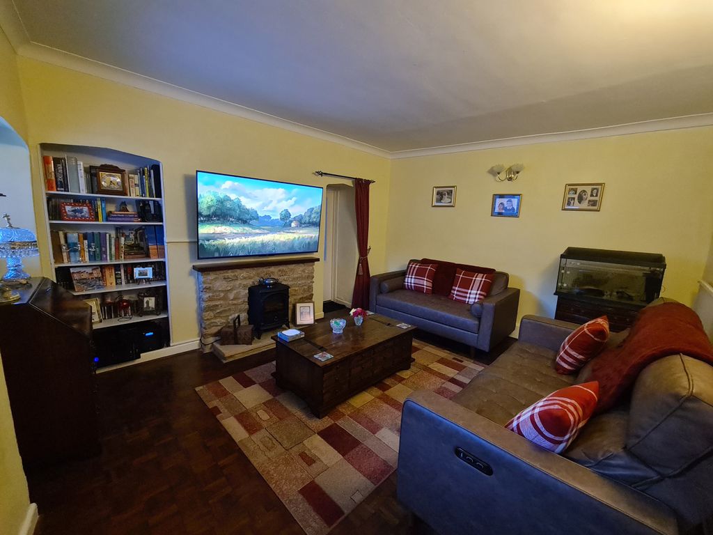 Property photo 3 of 20 Sittingroom
