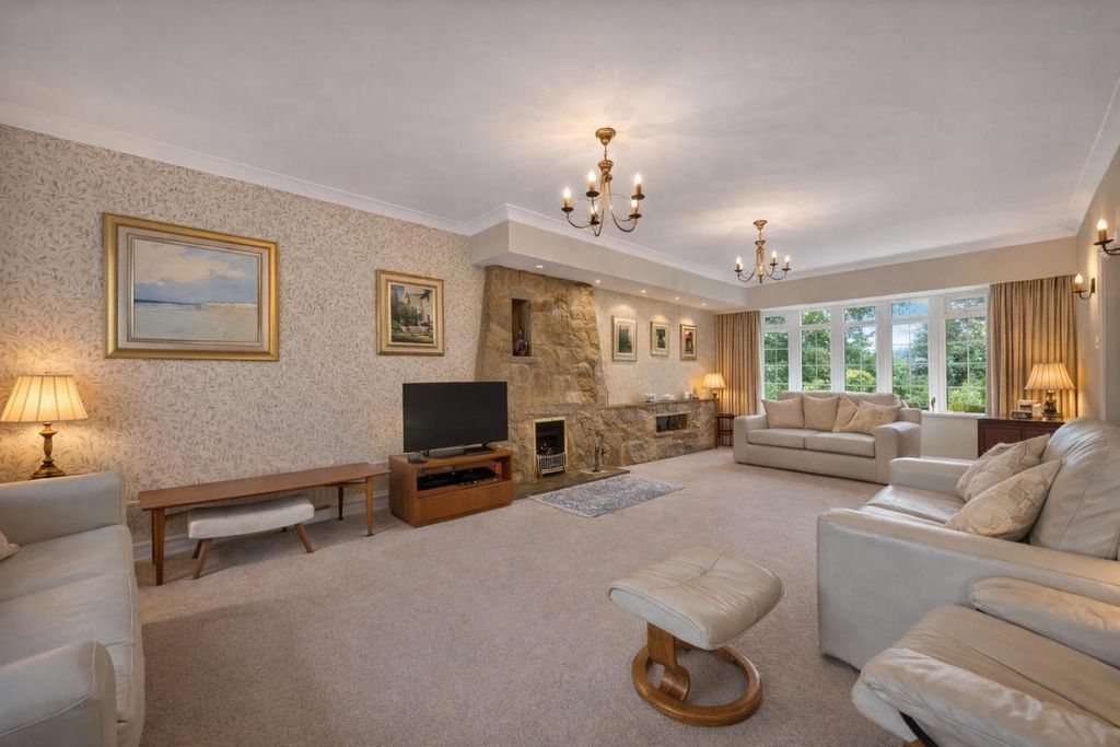 Property photo 3 of 15 98B2E2F7-24F9-4A09-844E-65F896F3c1Ff.Png