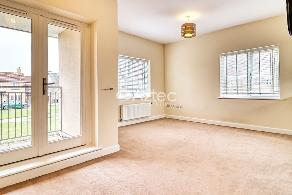 Property photo 2 of 12 Open Plan