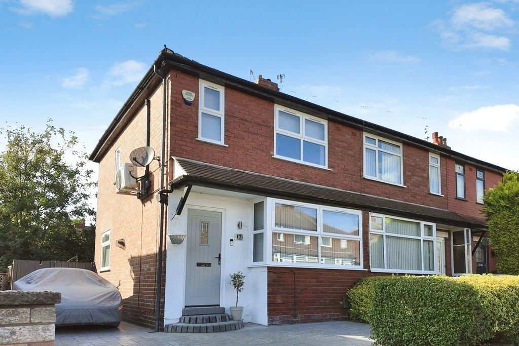 Property photo 1 of 16 Pbox-Img.Jpg