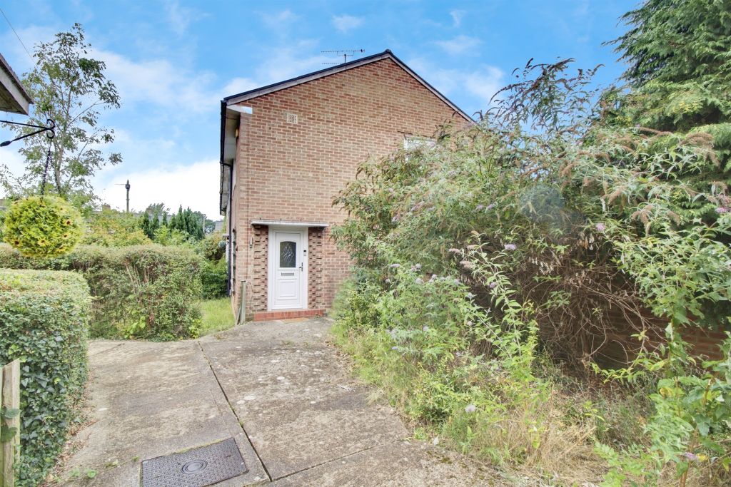 Property photo 1 of 17