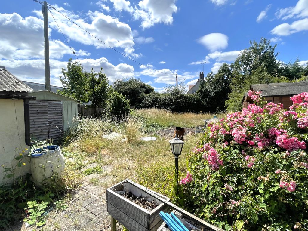 Property photo 3 of 12 Img_5878