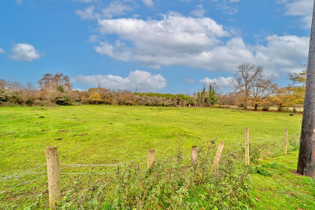 Property photo 2 of 30 Webbs-41.Jpg