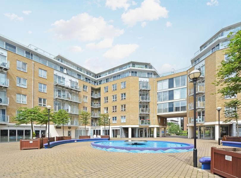 Property photo 1 of 7 2 Double Bedroom Apartment To Rent