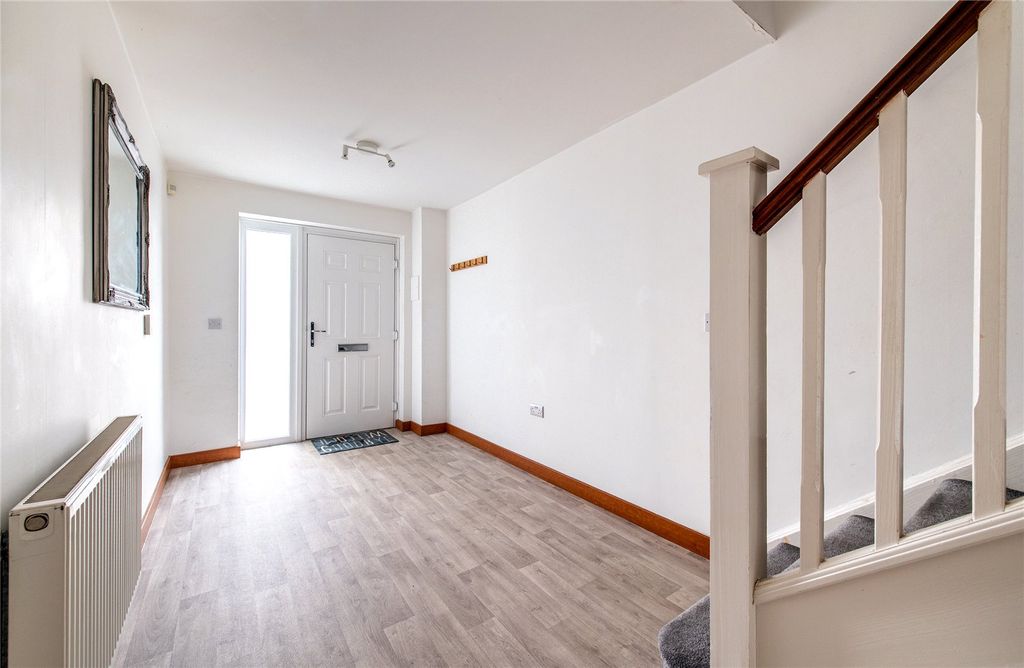 Property photo 2 of 19 Picture 2