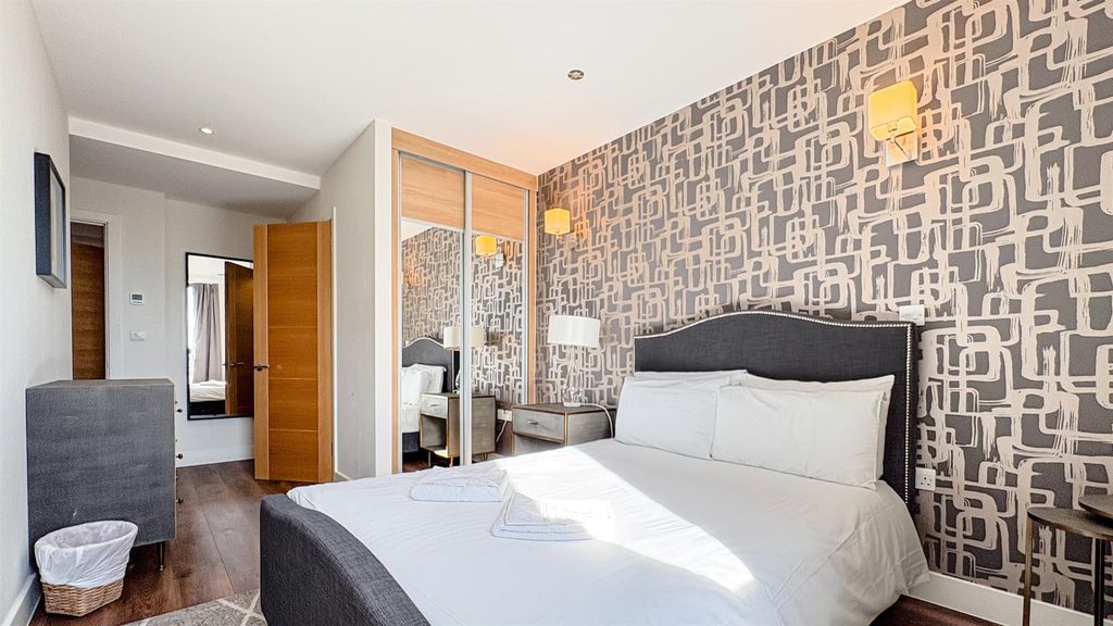 Property photo 1 of 15 69A087d9A613A0149307E70F_ee608Cb69Bc6c440ce3271dc8