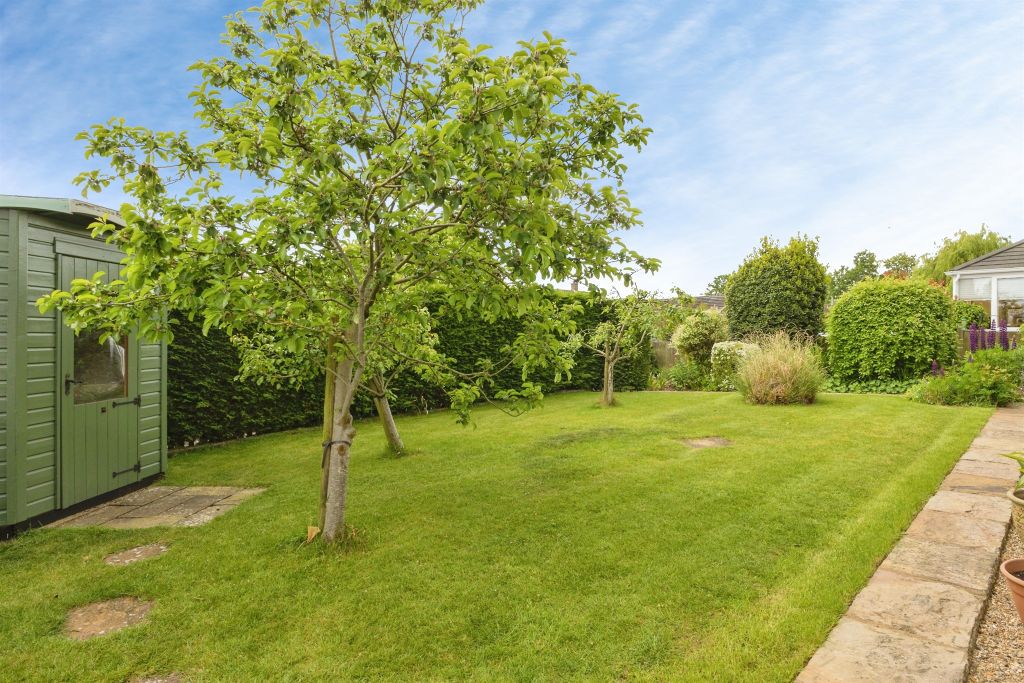Property photo 2 of 16