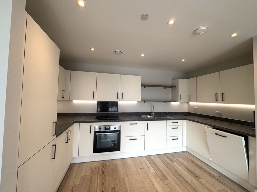Property photo 1 of 16 Kitchen