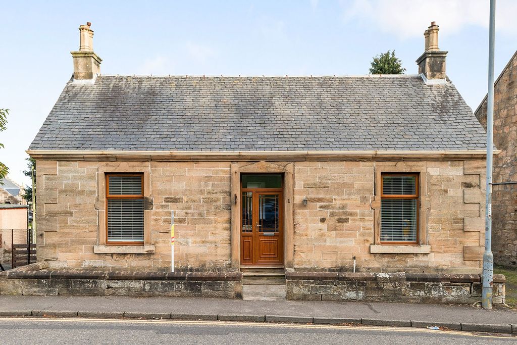 Property photo 1 of 20