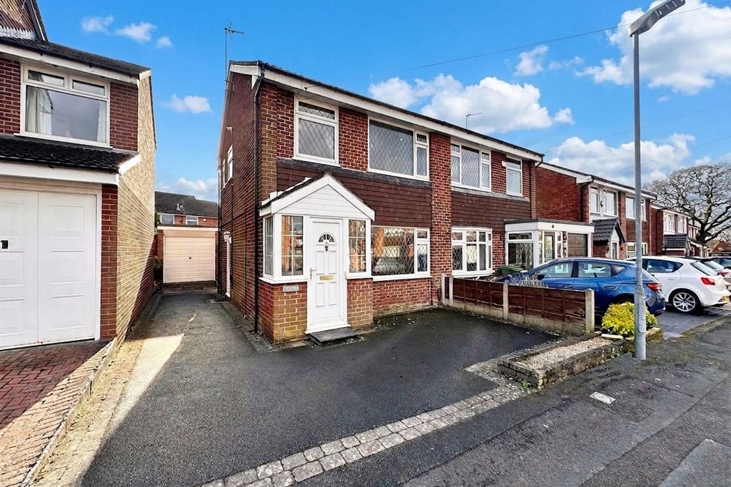 Property photo 1 of 14