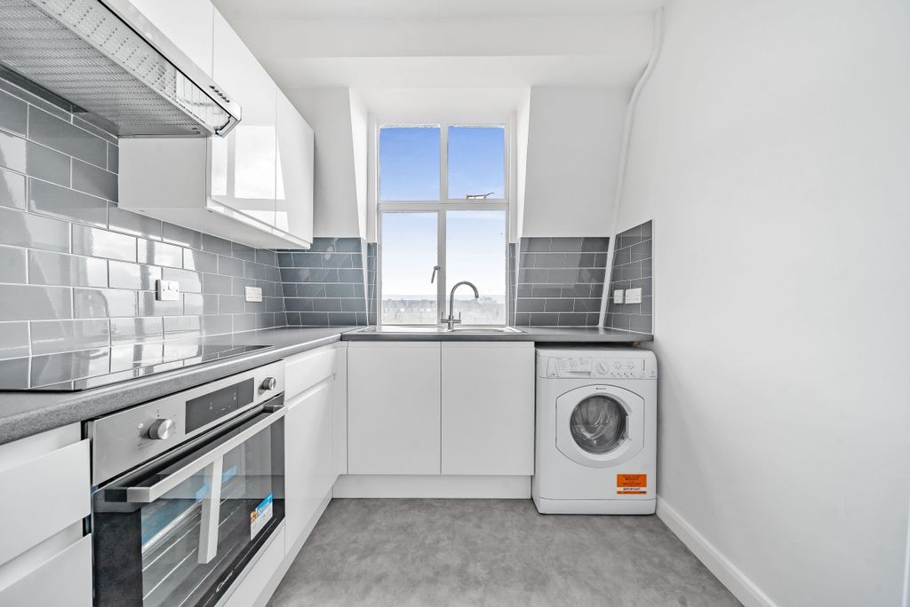 Property photo 2 of 7 1092867 (4)