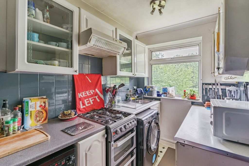 Property photo 3 of 13 Pbox-Img.Jpg