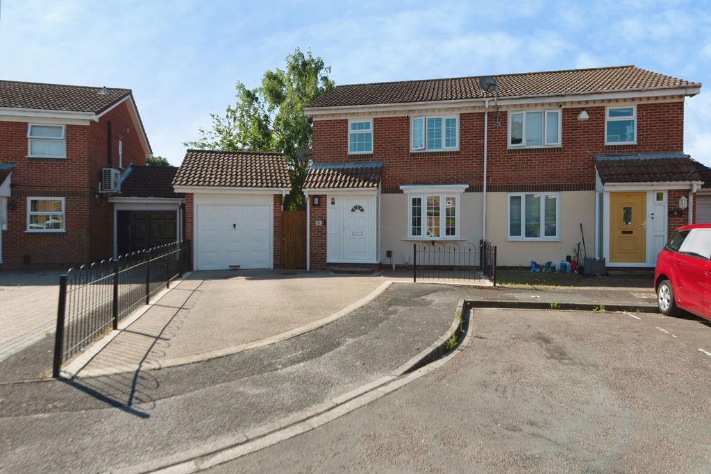 Property photo 1 of 17 Pbox-Img.Jpg