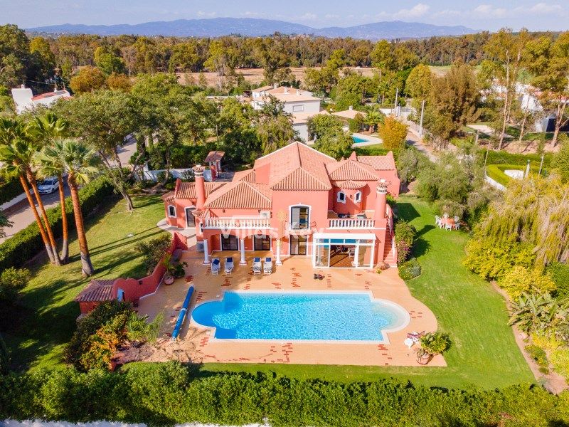 Property photo 1 of 43