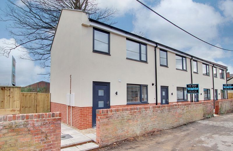 Property photo 1 of 8 Photo 2